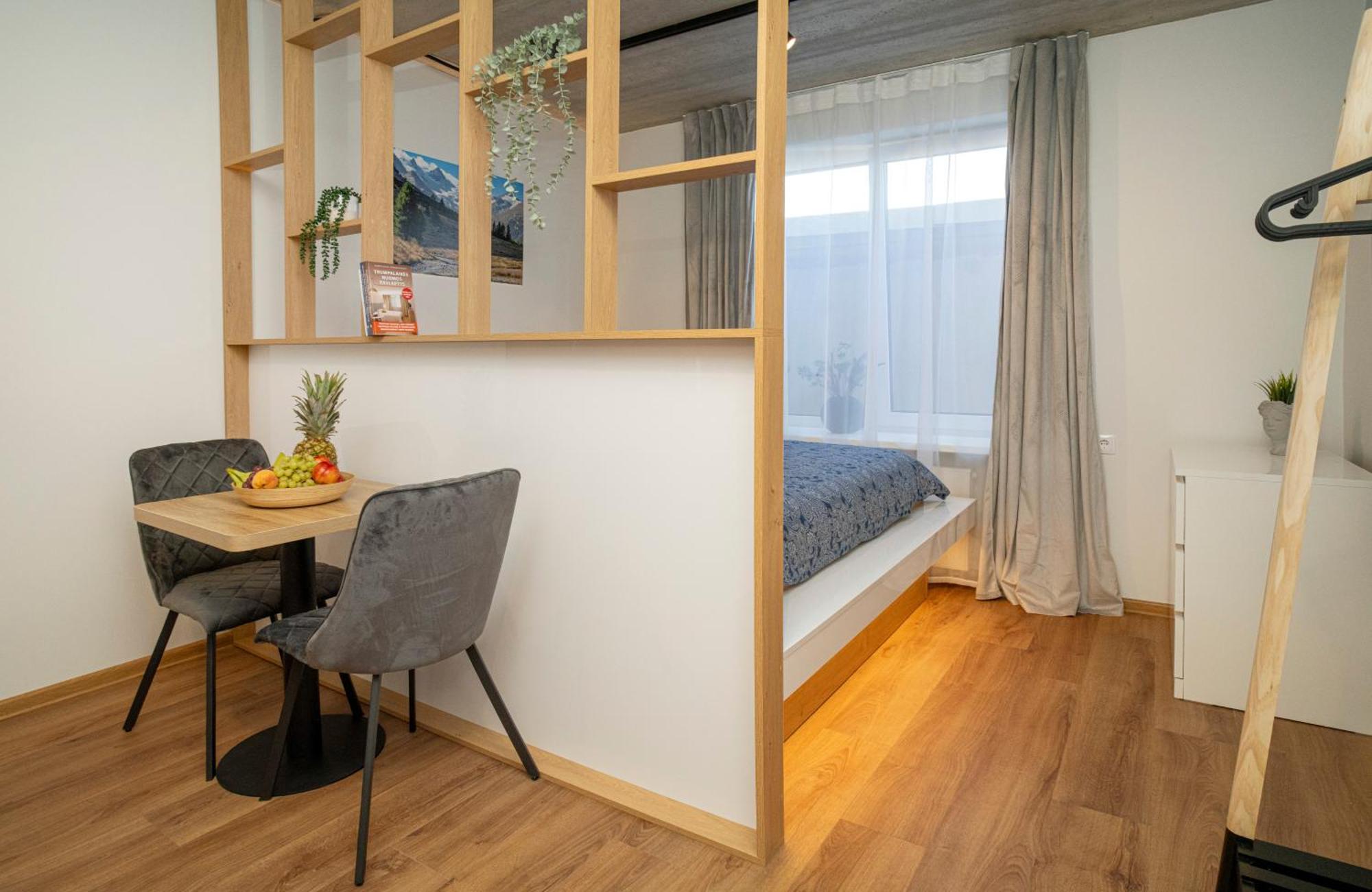 Fort63 Apartments Каунас Стая снимка